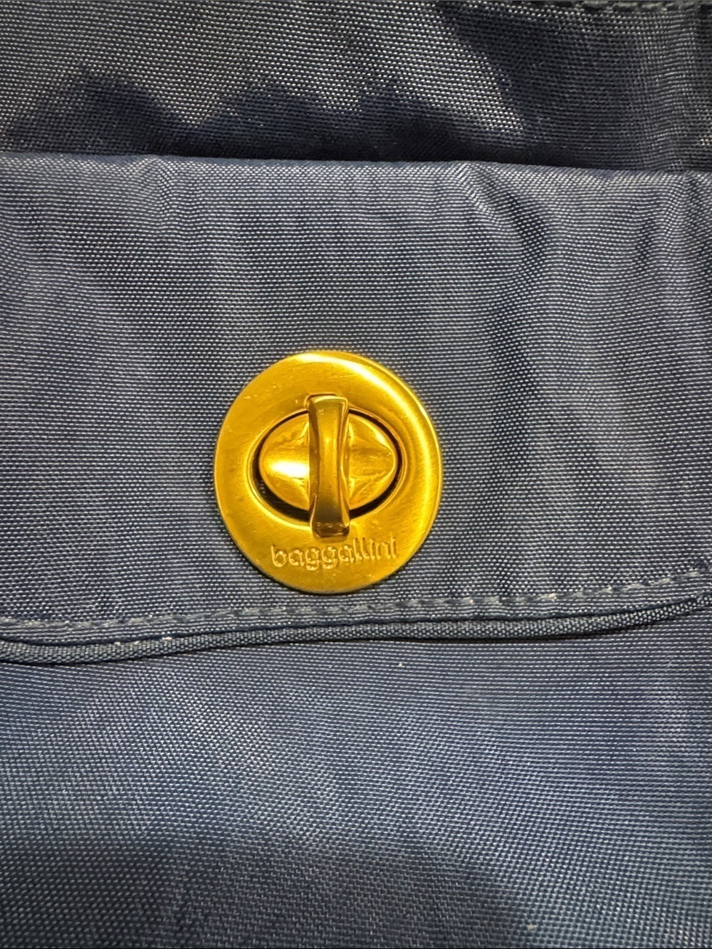 🆕 Baggallini Tulum Tote with Gold Hardware. Perfect Condition. Like New!🔥 - Picture 6 of 12